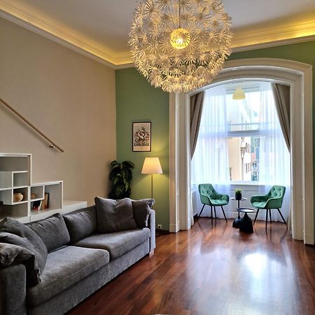 Apartment Exclusive View Cvjetni Trg Загреб Екстериор снимка