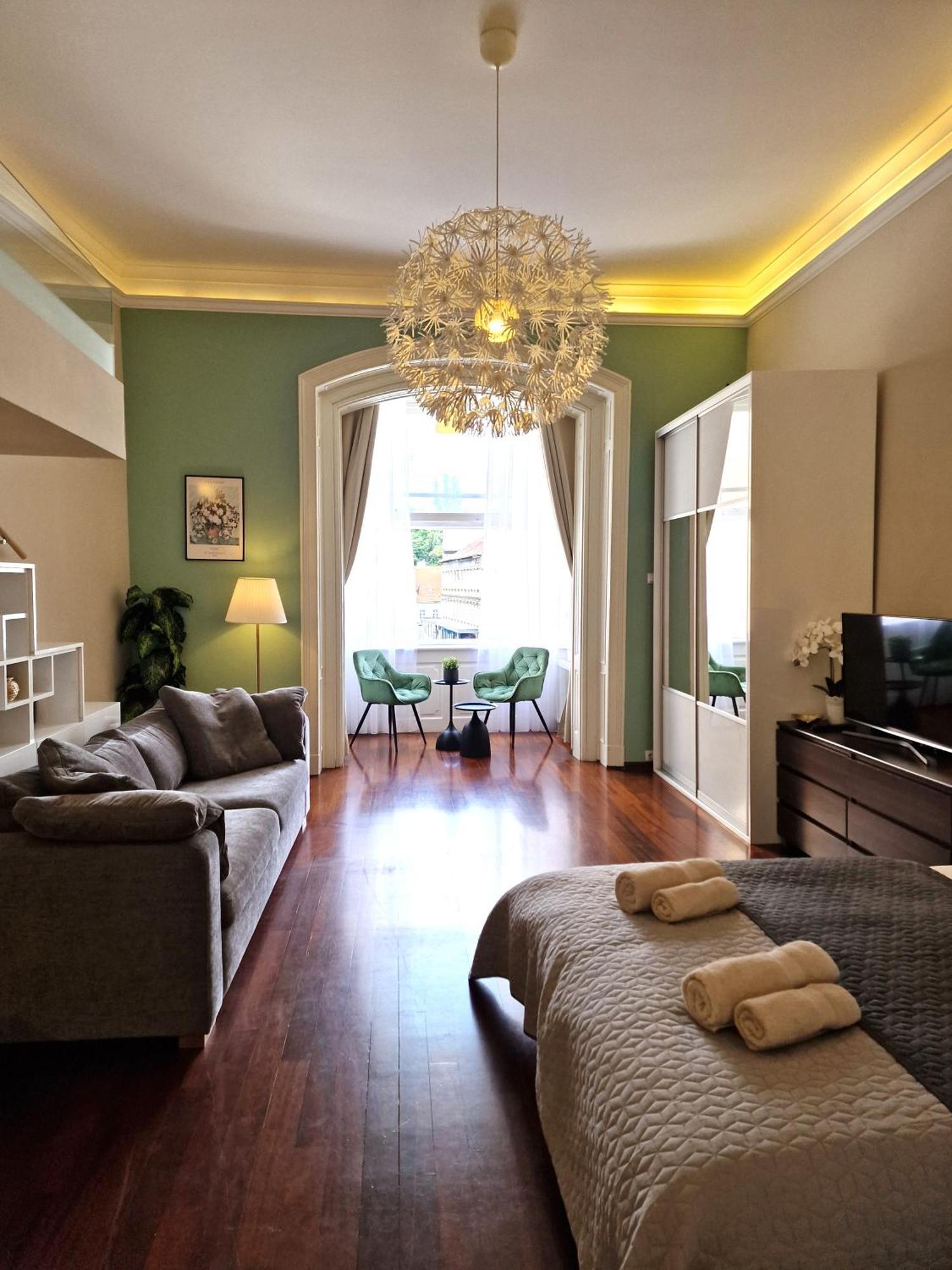 Apartment Exclusive View Cvjetni Trg Загреб Екстериор снимка
