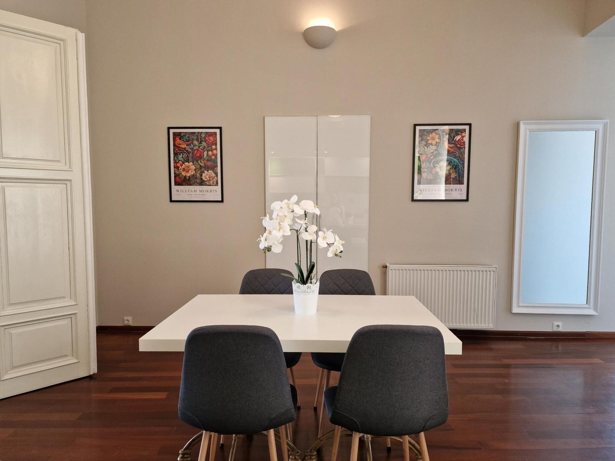 Apartment Exclusive View Cvjetni Trg Загреб Екстериор снимка