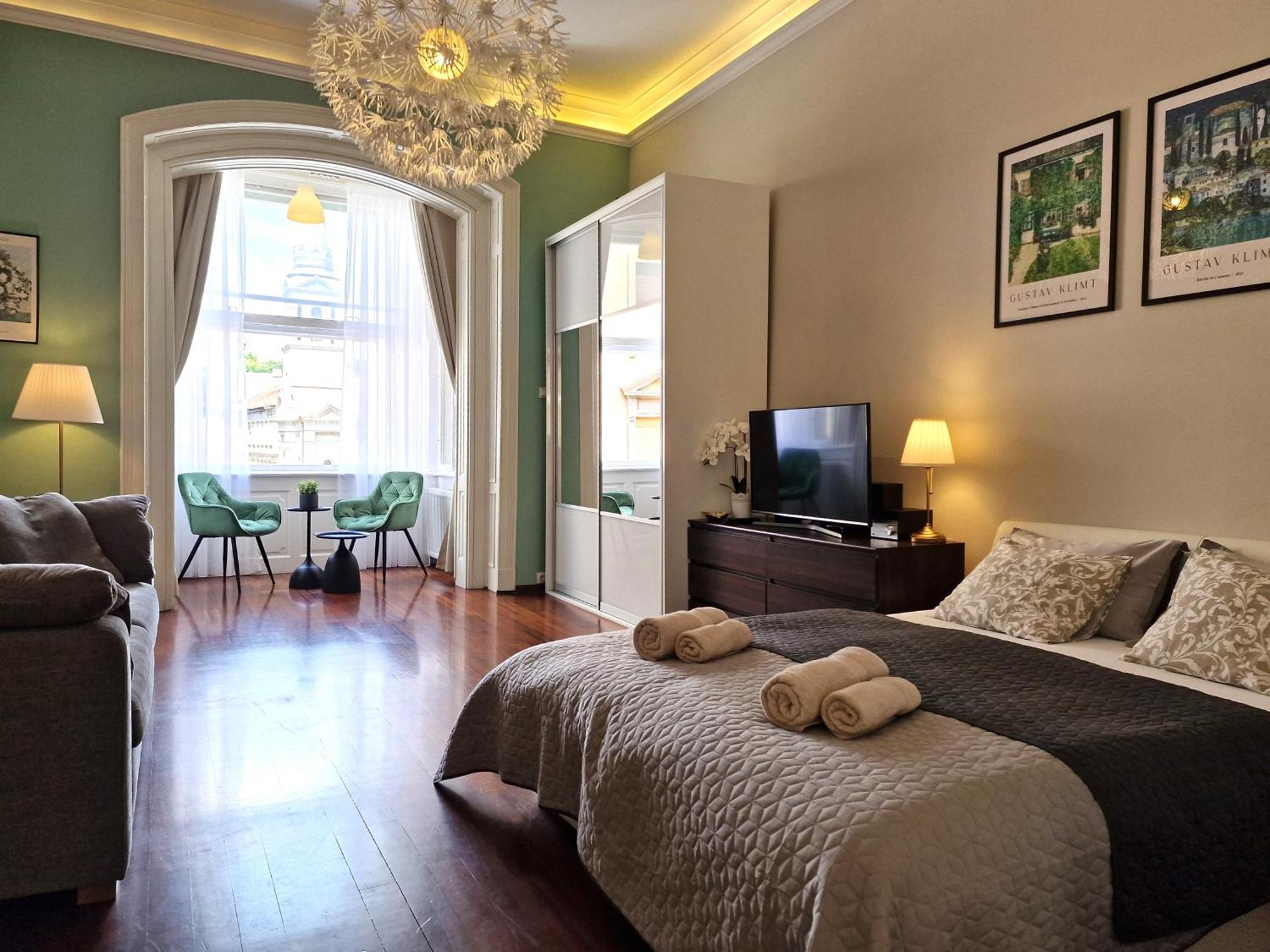 Apartment Exclusive View Cvjetni Trg Загреб Екстериор снимка